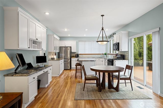 22116 99th Place S, Kent, WA 98031