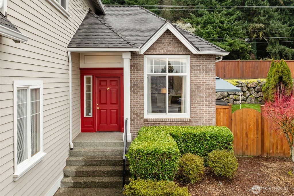 22116 99th Place S, Kent, WA 98031