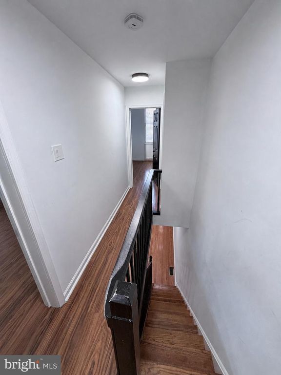 2328 S WARNOCK ST, PHILADELPHIA, PA 19148 — photo 5