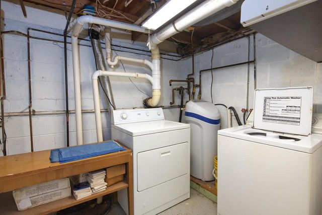 33522 81st STREET, Burlington, WI 53105