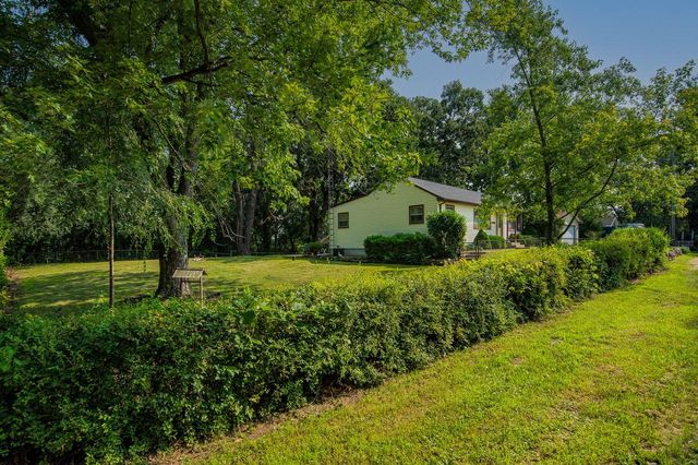 33522 81st STREET, Burlington, WI 53105