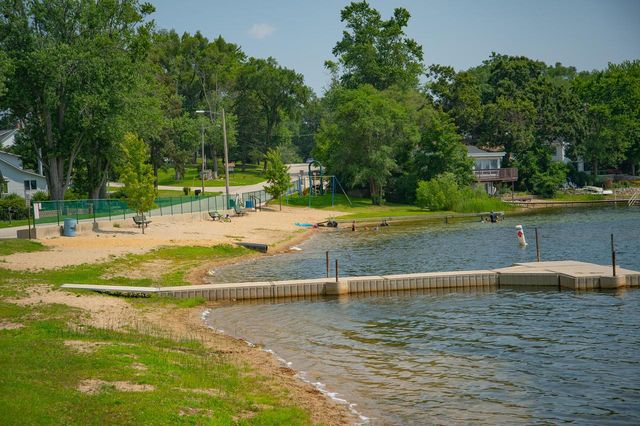 33522 81st STREET, Burlington, WI 53105