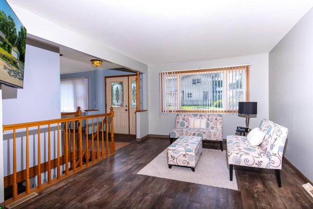 33522 81st STREET, Burlington, WI 53105
