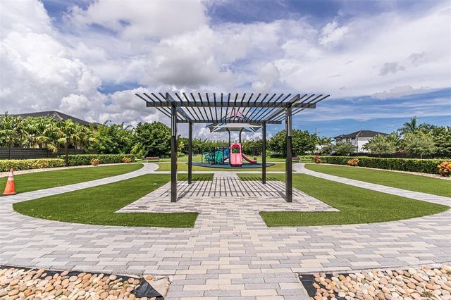 15901 SW 136th Way, Miami, FL 33196