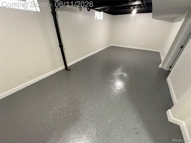 5363 Culver Street, Dearborn Heights, MI 48125