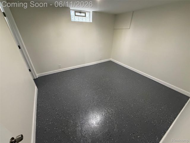 5363 Culver Street, Dearborn Heights, MI 48125