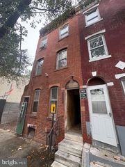 2433 N LAWRENCE ST, Philadelphia, PA 19133