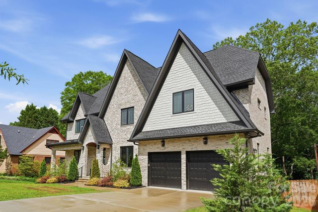 4547 Emory Lane, Charlotte, NC 28211
