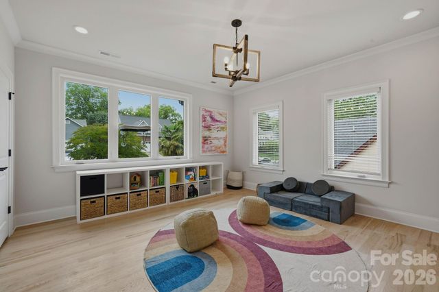 4547 Emory Lane, Charlotte, NC 28211