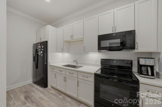 4547 Emory Lane, Charlotte, NC 28211