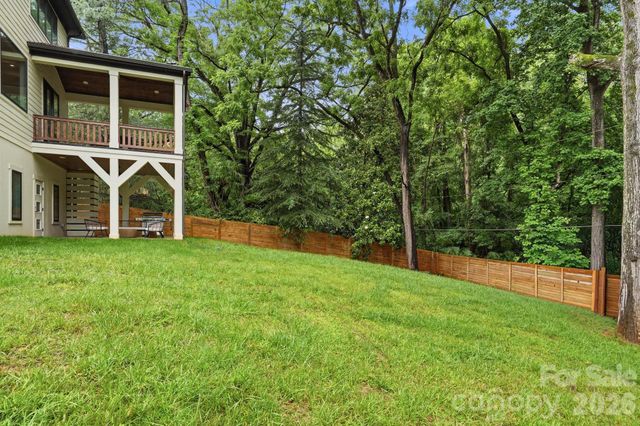 4547 Emory Lane, Charlotte, NC 28211