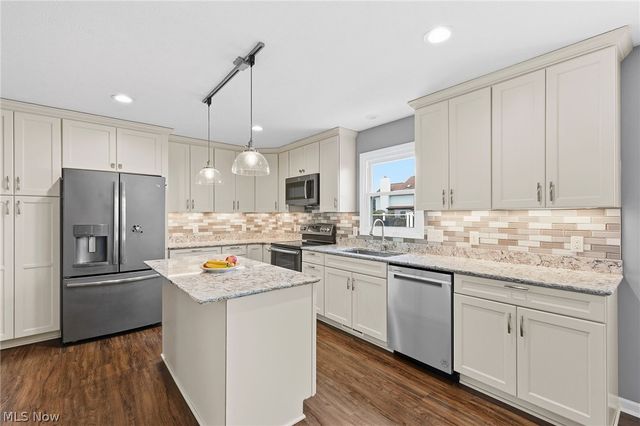 5235 Silver Maple Lane, Medina, OH 44256