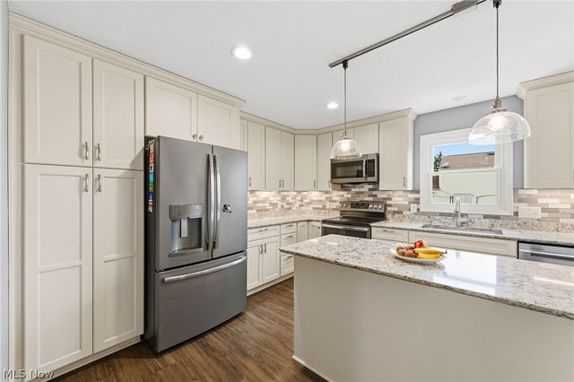 5235 Silver Maple Lane, Medina, OH 44256