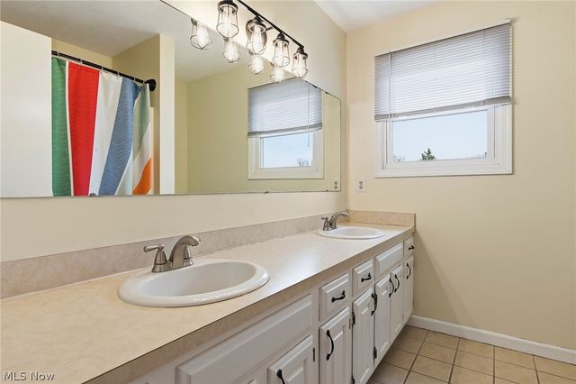 5235 Silver Maple Lane, Medina, OH 44256