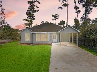 185 Brahman Drive, Onalaska, TX 77360