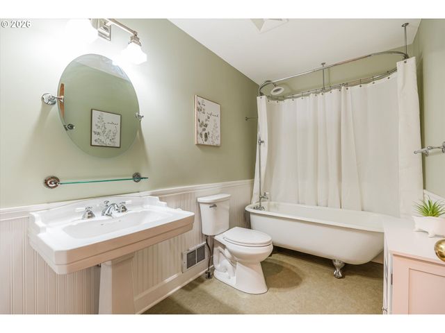 44450 Se TUCKRIDGE Rd, Sandy, OR 97055