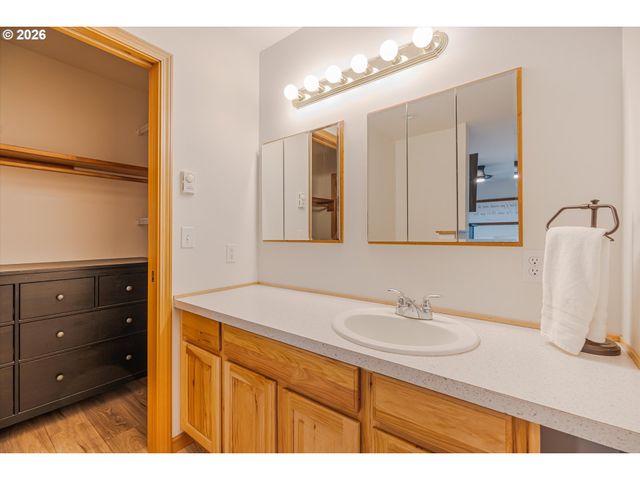 44450 Se TUCKRIDGE Rd, Sandy, OR 97055