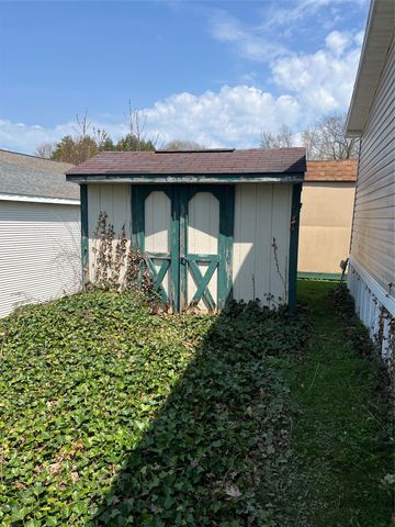 1696 EDGEWOOD Drive, Summit, PA 16509