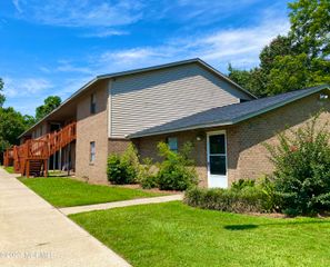 709 Patton Circle, Winterville, NC 28590