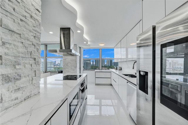 18041 Biscayne Blvd 1804, Aventura, FL 33160