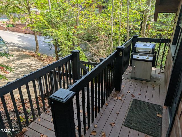 427 Montview Way, Gatlinburg, TN 37738