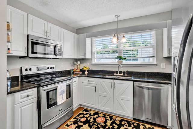 338 Riverside Chase Circle, Greer, SC 29650