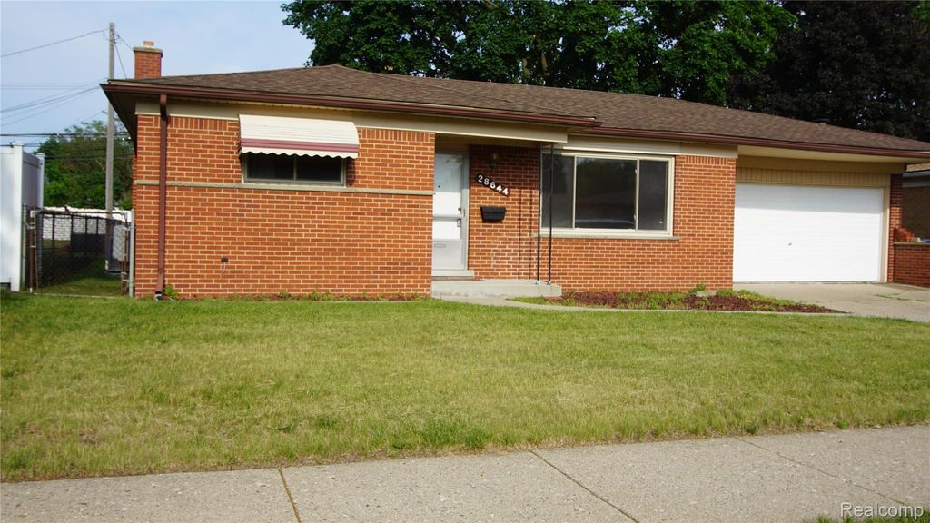 28644 Grobbel Avenue, Warren, MI 48092