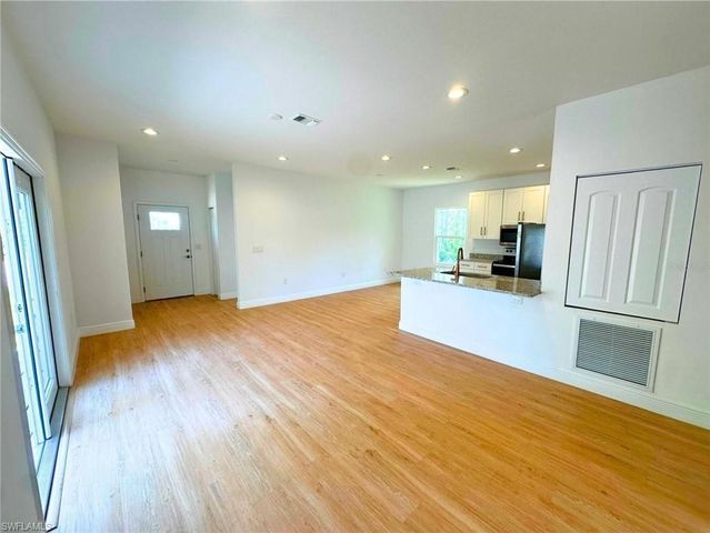 8297 Strasse BLVD, Punta Gorda, FL 33982