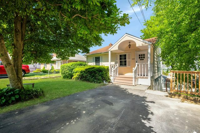 103 Kingsley Drive, Yonkers, NY 10710