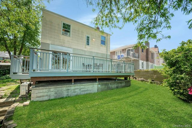 103 Kingsley Drive, Yonkers, NY 10710