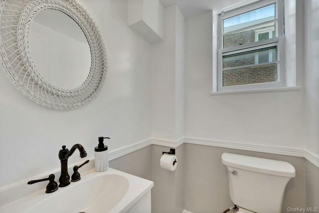 103 Kingsley Drive, Yonkers, NY 10710