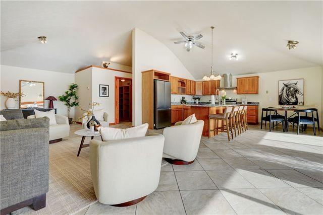 2654 Whalen Road, East Bloomfield, NY 14469