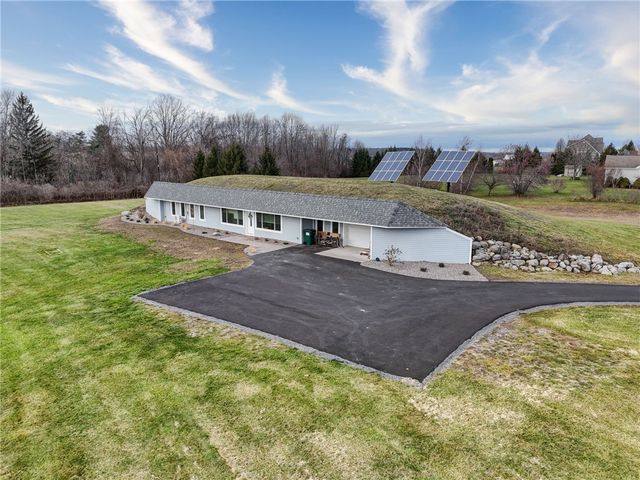2654 Whalen Road, East Bloomfield, NY 14469