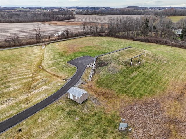 2654 Whalen Road, East Bloomfield, NY 14469