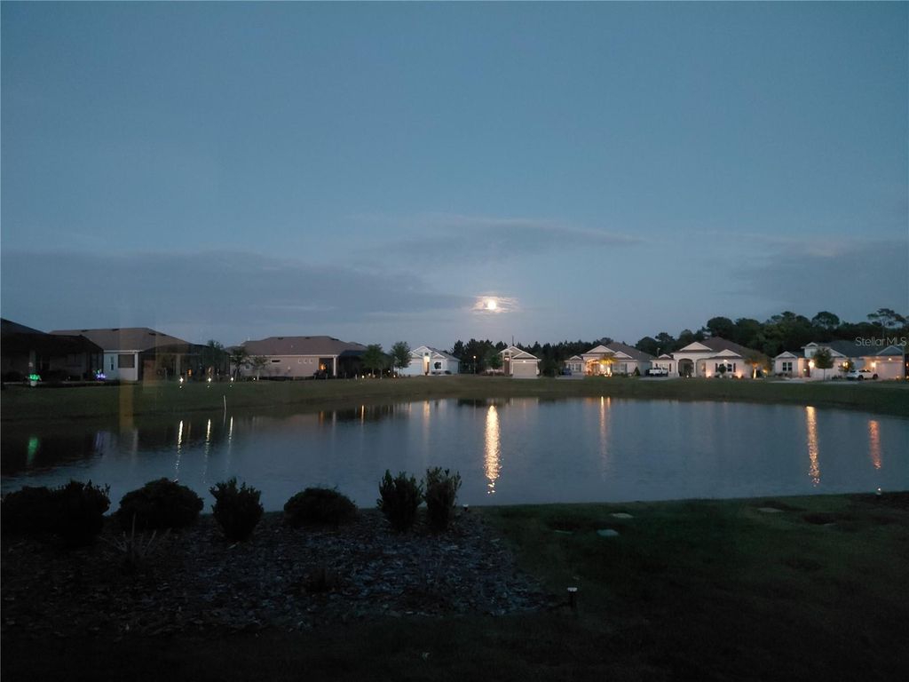 8492 HARTFORD WAY, Mount Dora, FL 32757