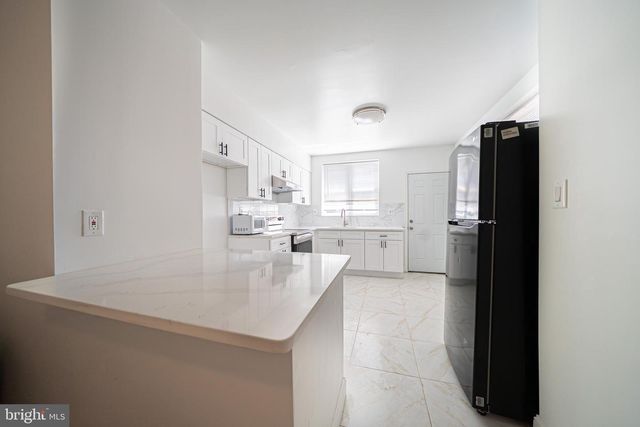 1209 S BROAD ST, Philadelphia, PA 19147