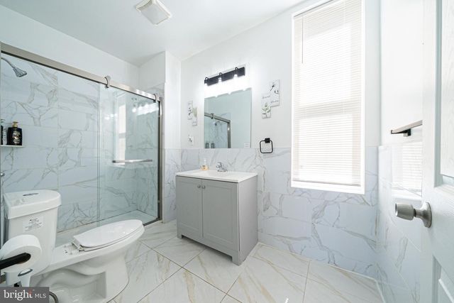 1209 S BROAD ST, Philadelphia, PA 19147