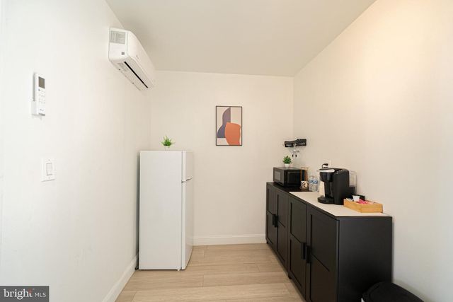1209 S BROAD ST, Philadelphia, PA 19147