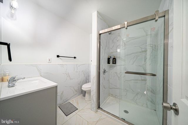 1209 S BROAD ST, Philadelphia, PA 19147