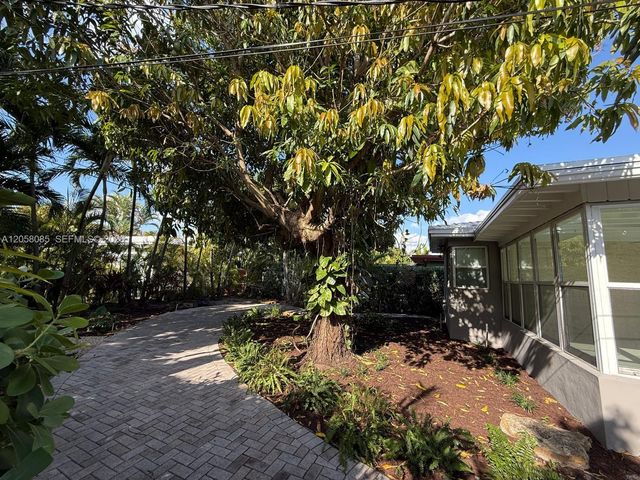 1116 Biarritz Drive, Miami Beach, FL 33141