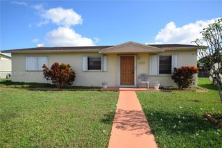 30613 SW 152nd Pl, Homestead, FL 33033