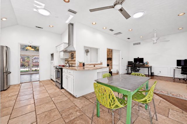 755 Red River Trail, Irving, TX 75063