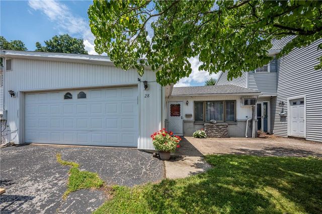 28 Covington Place, Catasauqua Boro, PA 18032