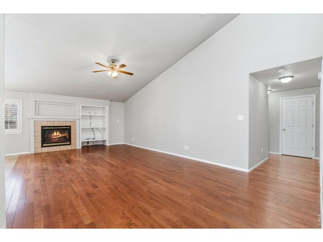 11292 Kingston St, Commerce City, CO 80640