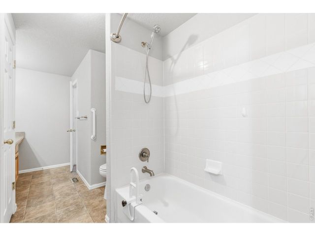11292 Kingston St, Commerce City, CO 80640