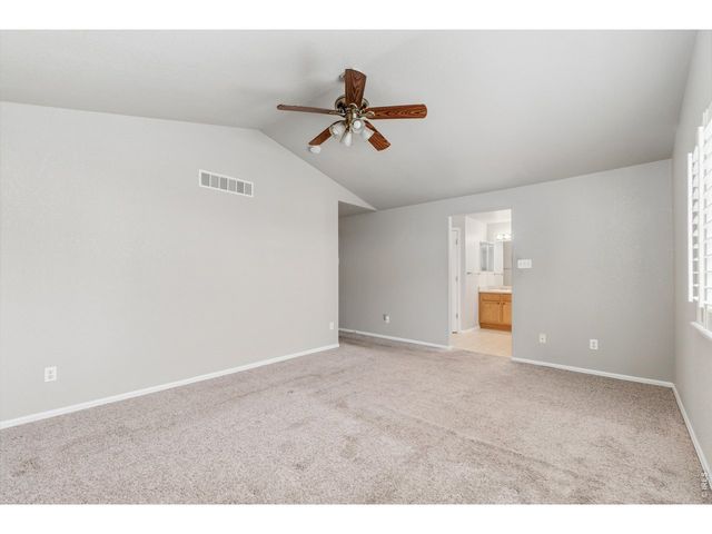 11292 Kingston St, Commerce City, CO 80640