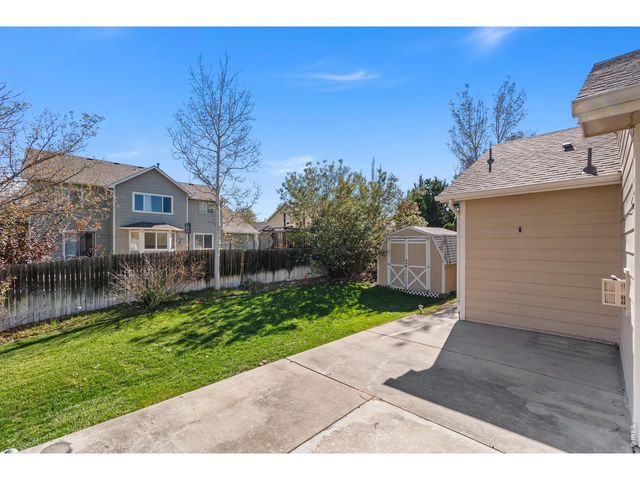 11292 Kingston St, Commerce City, CO 80640