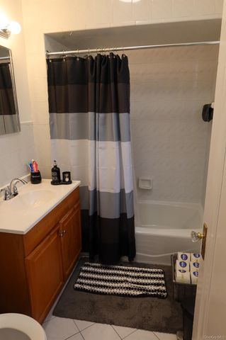 778 Adee Avenue, Bronx, NY 10467