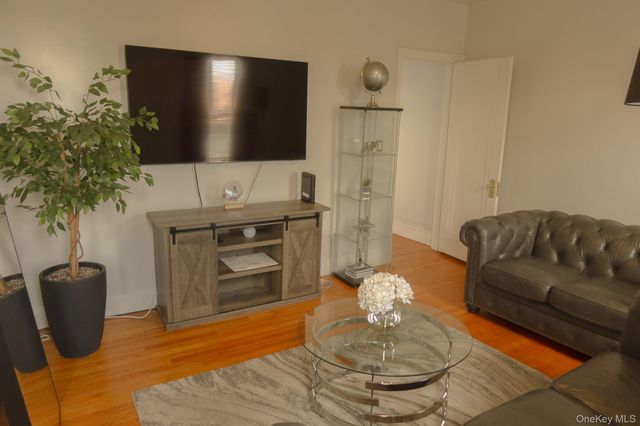 778 Adee Avenue, Bronx, NY 10467