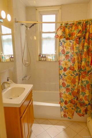 778 Adee Avenue, Bronx, NY 10467